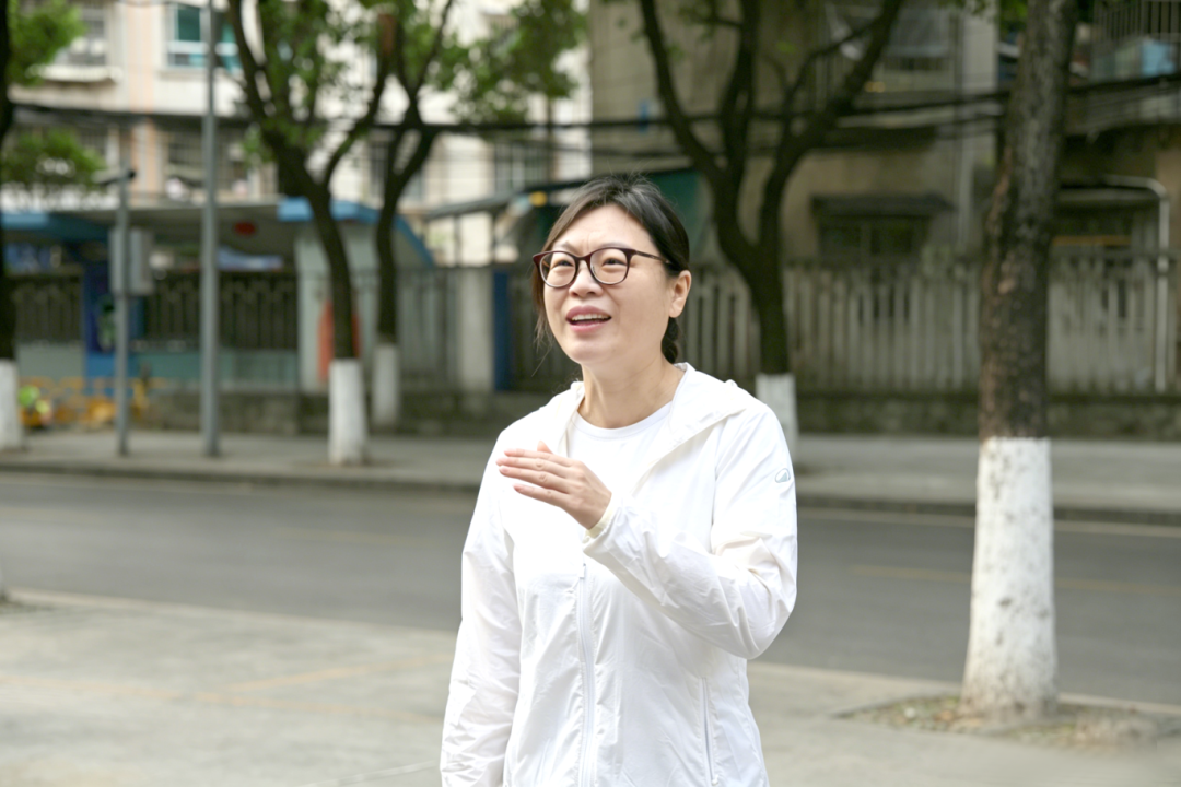 健康进厂区 义诊暖人心 (1).png